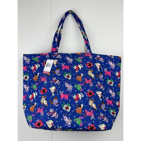 Vera Bradley Catnip Christmas Essential Grand Tote, NWT - Picture 1 of 6